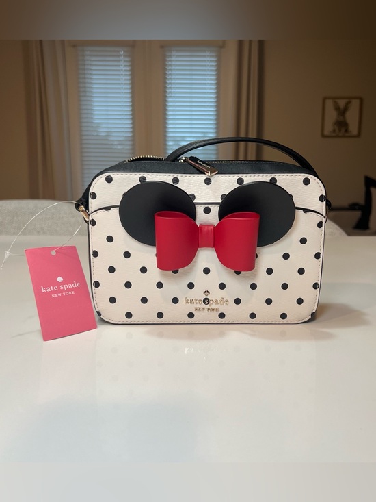 kate spade Handbags - Kate Spade x Disney Minnie Mouse Camera Bag Crossbody